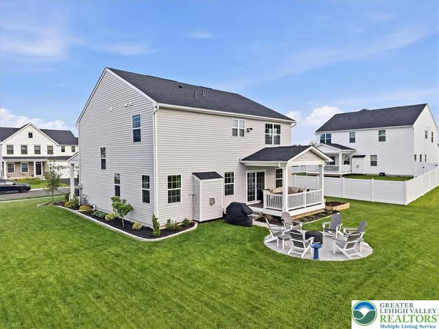 8150 Parker Place, Upper Macungie Twp, PA 18051