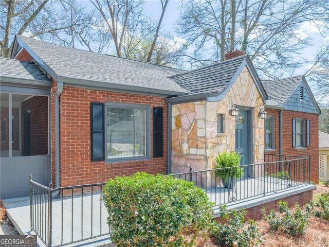1652 Brewer Boulevard SW, Atlanta, GA 30310