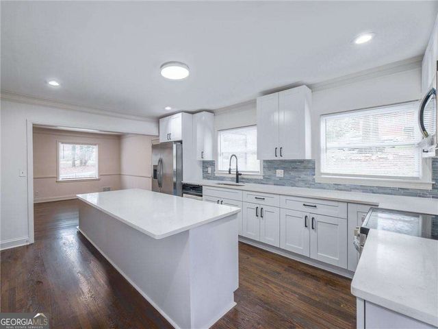 1652 Brewer Boulevard SW, Atlanta, GA 30310