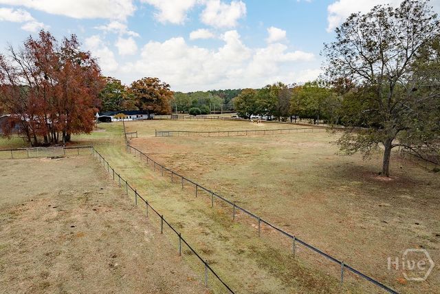 1410 Old Bishop Road, Bishop, GA 30621