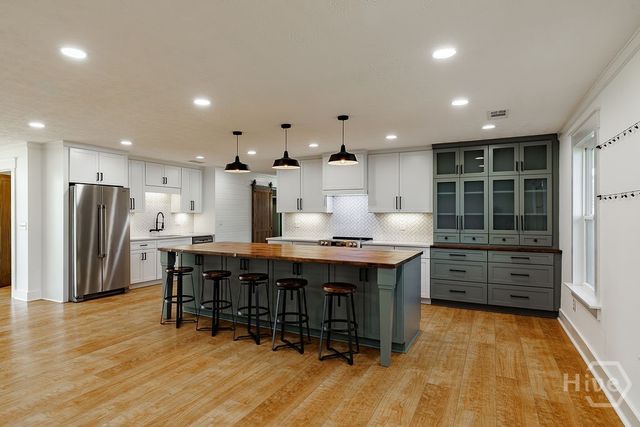 1410 Old Bishop Road, Bishop, GA 30621