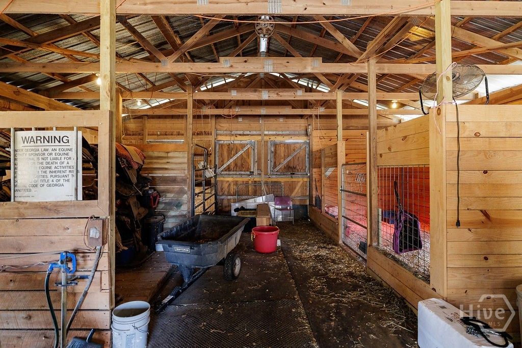 Image 41 of property listing at 1410 Old Bishop Road, Bishop, GA 30621