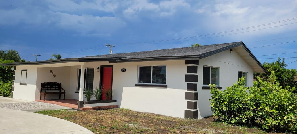 9258 N Military Trail, Palm Beach Gardens, FL 33410