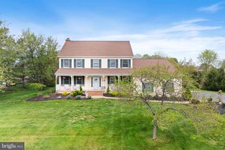 86 CARRIAGE TRL, Belle Mead, NJ 08502