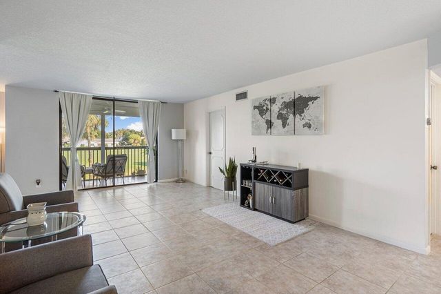 2420 Deer Creek Country Club Boulevard 205-D, Deerfield Beach, FL 33442