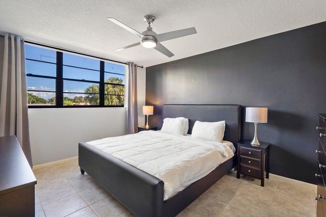 2420 Deer Creek Country Club Boulevard 205-D, Deerfield Beach, FL 33442