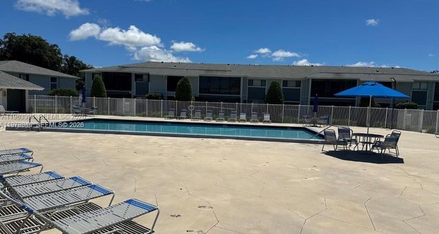 9727 Hammocks Blvd 102D, Miami, FL 33196