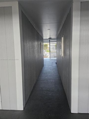 9727 Hammocks Blvd 102D, Miami, FL 33196