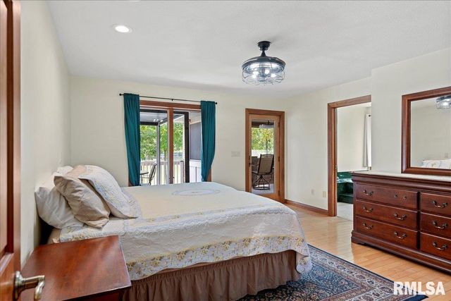 3508 ROOSEVELT Road, Taylorville, IL 62568