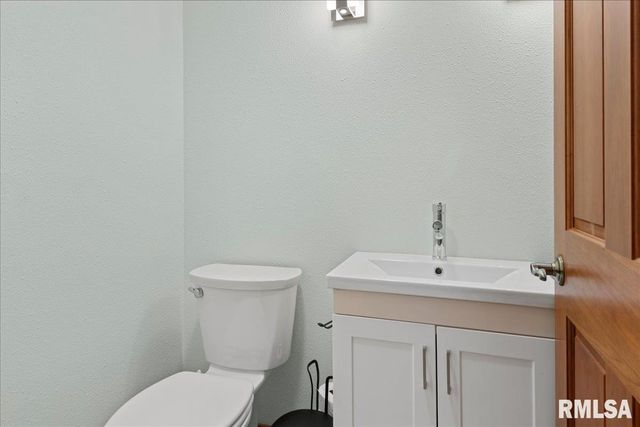 3508 ROOSEVELT Road, Taylorville, IL 62568