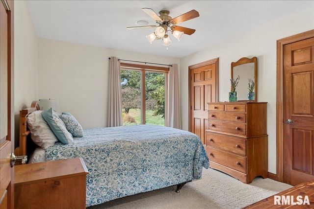 3508 ROOSEVELT Road, Taylorville, IL 62568