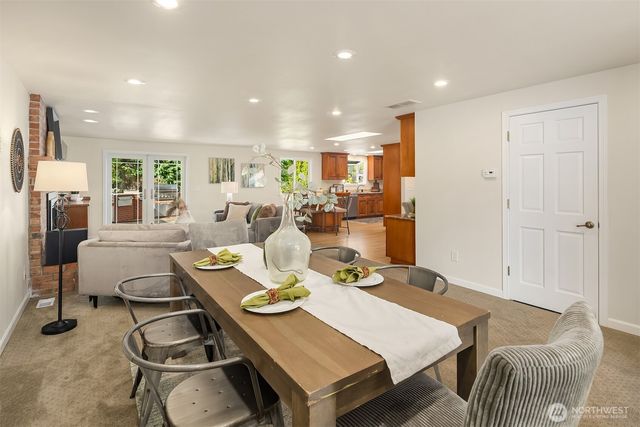 23503 156th Avenue SE, Kent, WA 98042