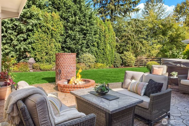 23503 156th Avenue SE, Kent, WA 98042