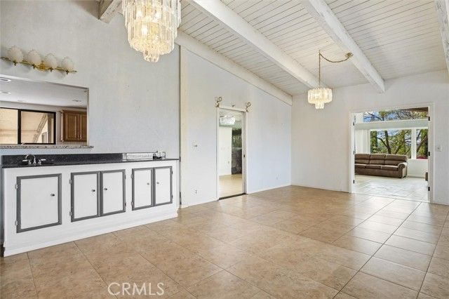 3330 S El Pomar, Templeton, CA 93465