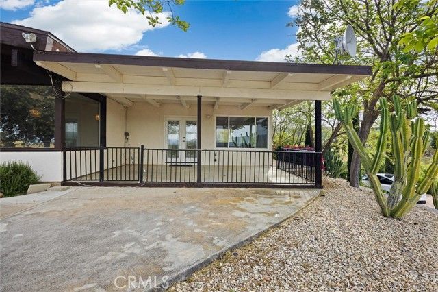 3330 S El Pomar, Templeton, CA 93465