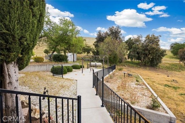 3330 S El Pomar, Templeton, CA 93465