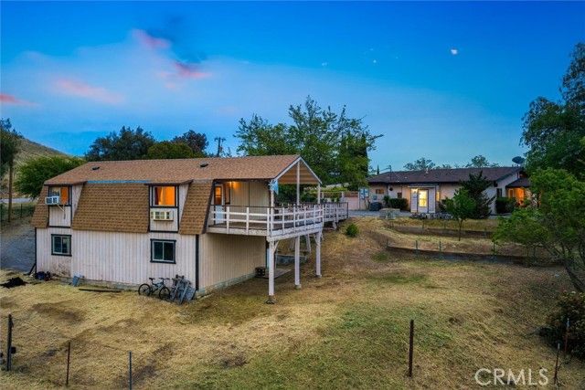 3330 S El Pomar, Templeton, CA 93465