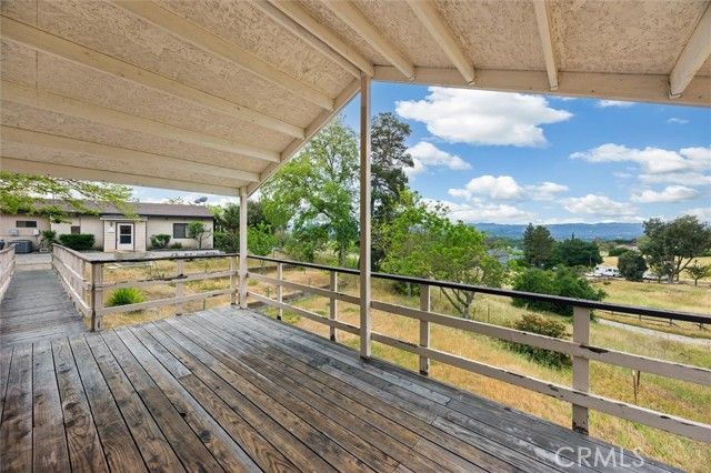 3330 S El Pomar, Templeton, CA 93465