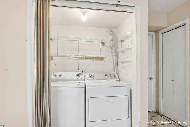 2384 Linden Drive, Woodstock, IL 60098