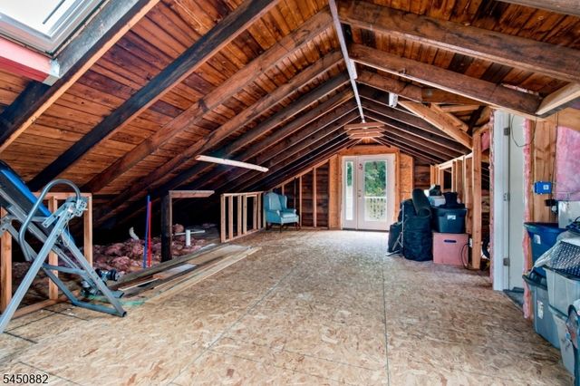 14 Alpine Dr, Jefferson Twp., NJ 07849