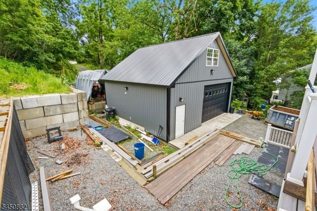 14 Alpine Dr, Jefferson Twp., NJ 07849