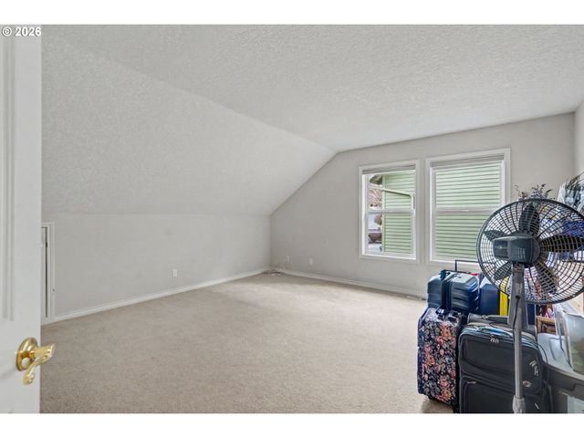 2874 LAURELWOOD Ct, Salem, OR 97304