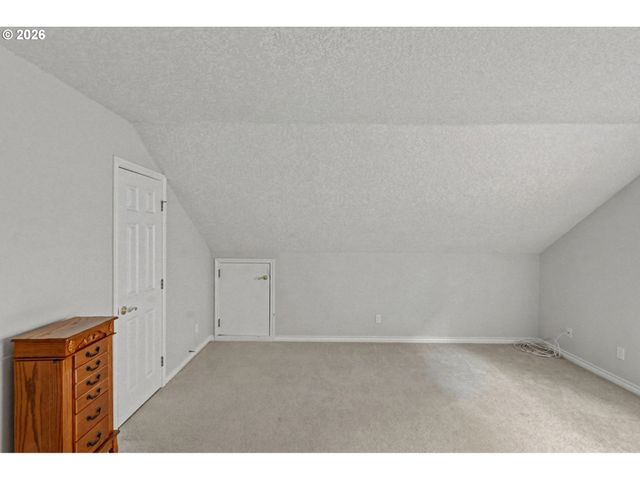 2874 LAURELWOOD Ct, Salem, OR 97304