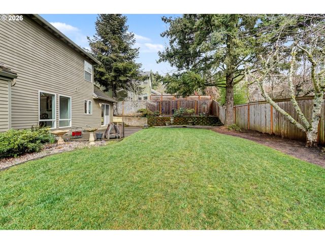 2874 LAURELWOOD Ct, Salem, OR 97304