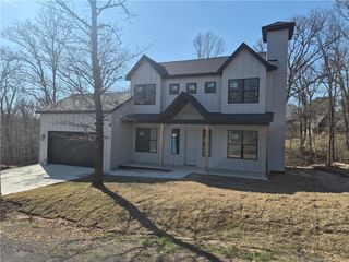 6 Orchiltree Lane, Bella Vista, AR 72715