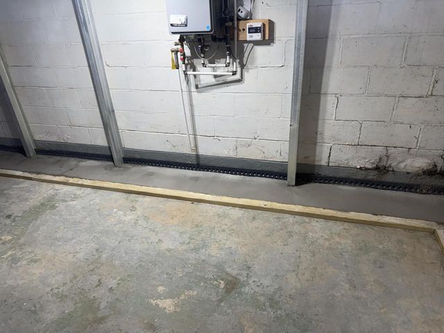 813 Hickory St, Mauston, WI 53948