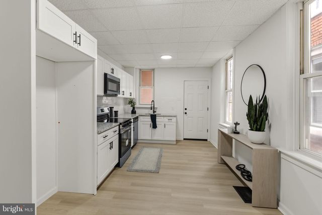 2168 BROOKWOOD ST, Harrisburg, PA 17104