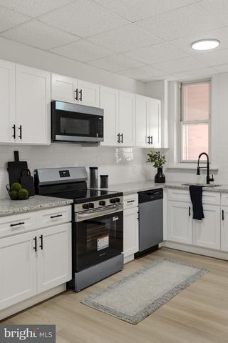 2168 BROOKWOOD ST, Harrisburg, PA 17104