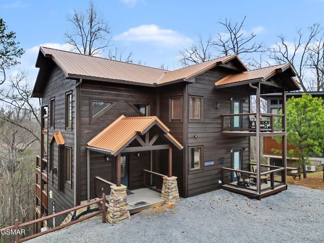 2122 Elk View Way, Gatlinburg, TN 37738