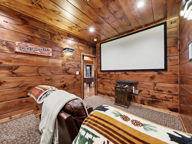 2122 Elk View Way, Gatlinburg, TN 37738