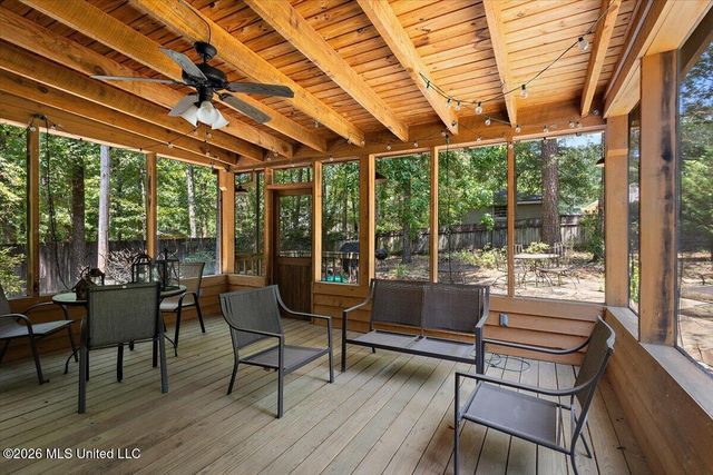 130 Bentley Drive, Brandon, MS 39042
