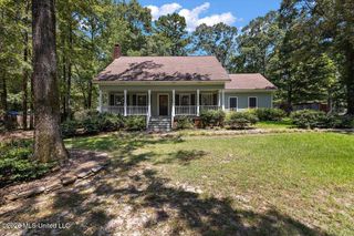 130 Bentley Drive, Brandon, MS 39042