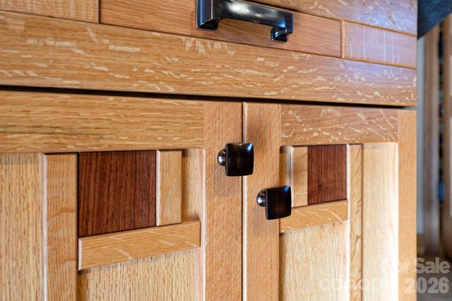 105 Avondale Heights Road, Asheville, NC 28803