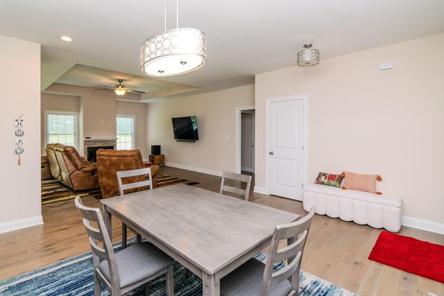 209 Squires Way, Nicholasville, KY 40356