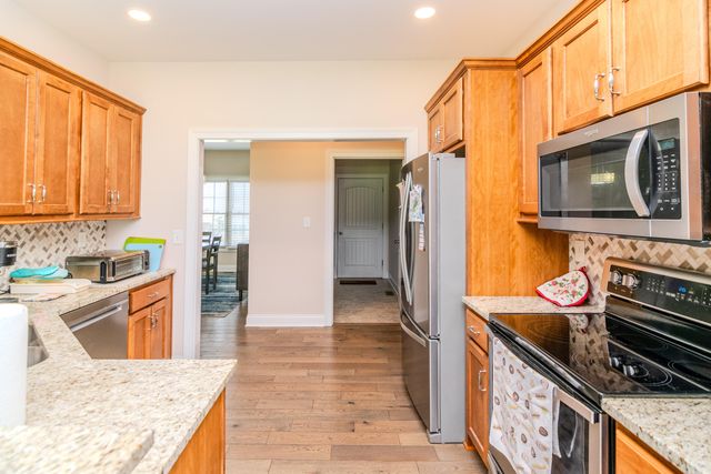 209 Squires Way, Nicholasville, KY 40356