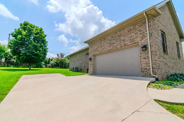 209 Squires Way, Nicholasville, KY 40356