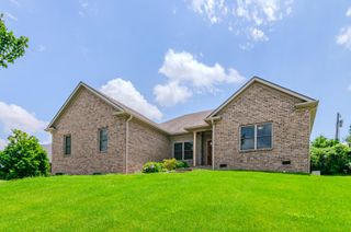 209 Squires Way, Nicholasville, KY 40356