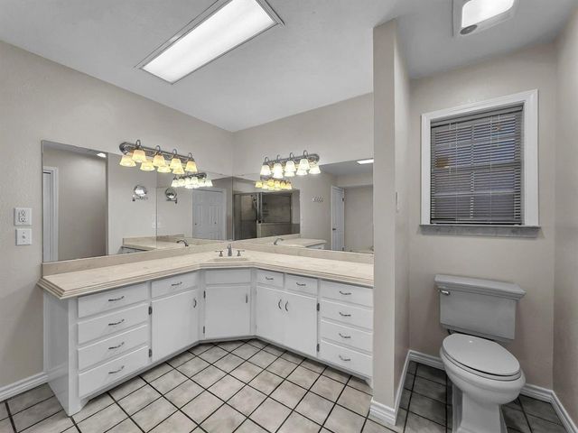 3105 Price Street, Nederland, TX 77627