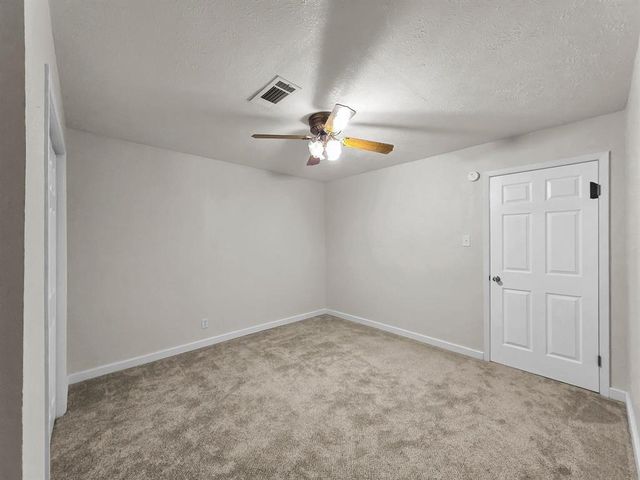 3105 Price Street, Nederland, TX 77627