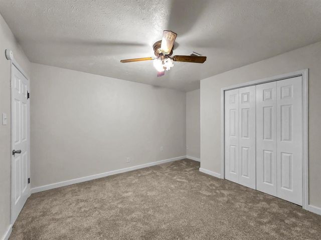 3105 Price Street, Nederland, TX 77627