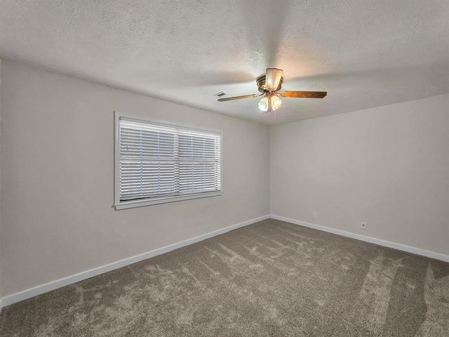 3105 Price Street, Nederland, TX 77627