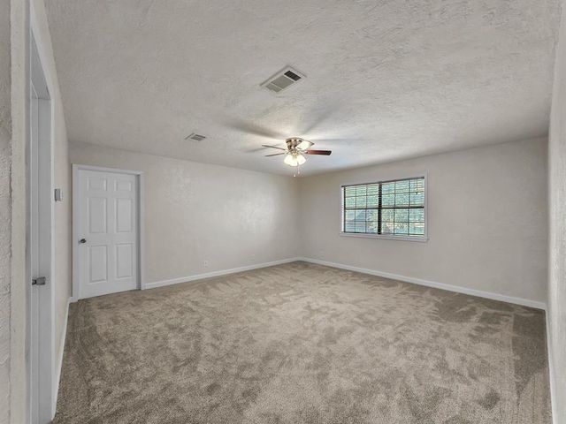 3105 Price Street, Nederland, TX 77627