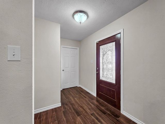 3105 Price Street, Nederland, TX 77627