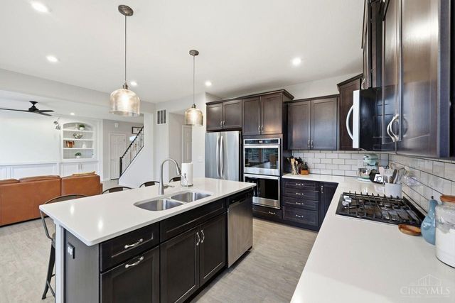 1526 Kaare Court, Turtle Creek Twp, OH 45036