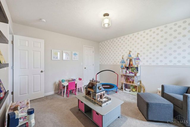 1526 Kaare Court, Turtle Creek Twp, OH 45036