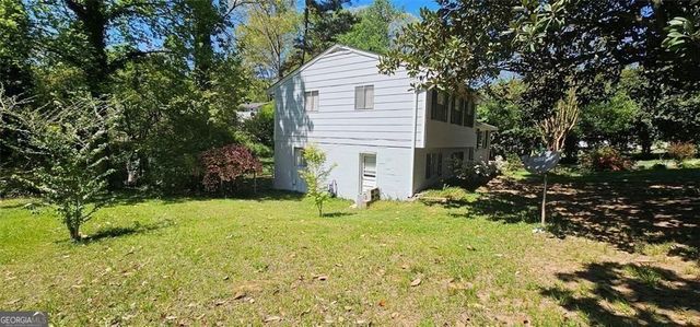 1096 Deleon Court, Clarkston, GA 30021